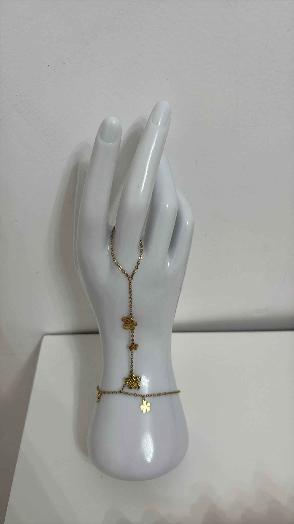 Bracelet de Main Trèfle d’Or